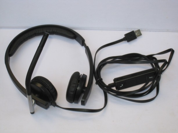 logitech-h650e-casque-stereo-usb-ecouteurs-avec-microphone-big-1