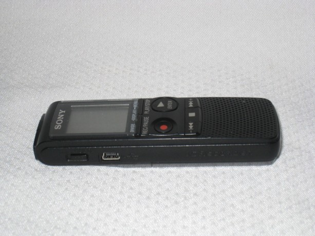 sony-icd-px720-288-hr-1go-de-memoire-enregistreur-vocal-numerique-portable-avec-port-usb-big-2