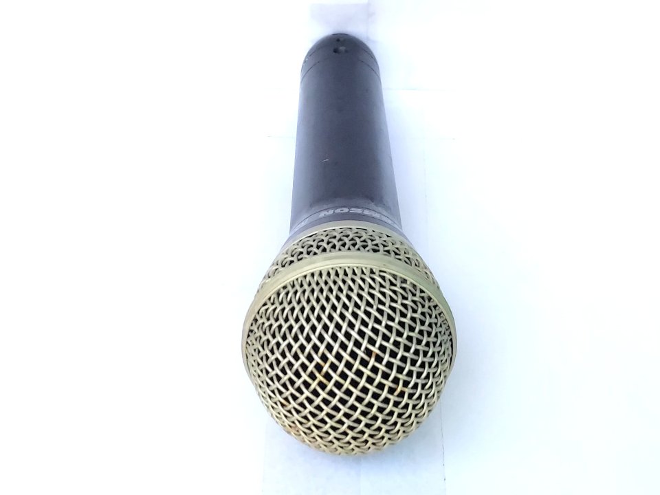 Samson Q7 microphone vocal dynamique professionnel à main XLR